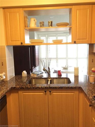 803-2379 Central Park Drive, Oakville, ON - Indoor Photo Showing Kitchen With Double Sink