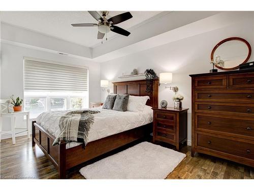 312-155 Water Street S, Cambridge, ON - Indoor Photo Showing Bedroom