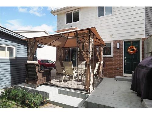 106 Keats Drive, Woodstock, ON - Outdoor With Deck Patio Veranda With Exterior