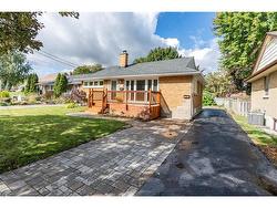 46 Edinburgh Road  Kitchener, ON N2B 1M5