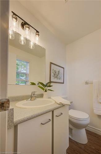 16 Edgemere Drive, Cambridge, ON - Indoor Photo Showing Bathroom