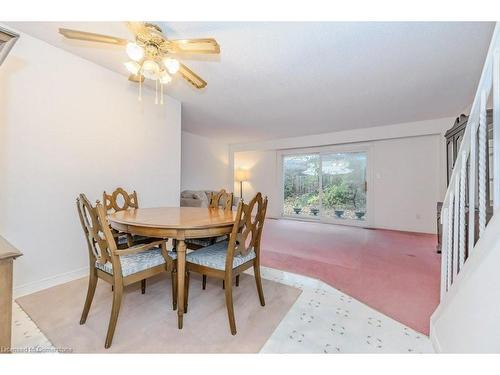 154 Sunset Court, Cambridge, ON - Indoor Photo Showing Dining Room