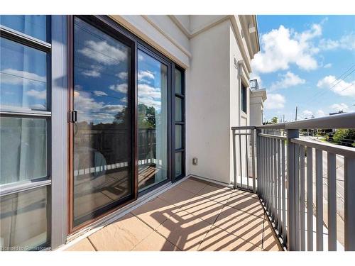 102-144 Park Street, Waterloo, ON - Outdoor With Balcony With Exterior