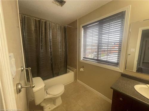 136 Haskell Road, Cambridge, ON - Indoor Photo Showing Bathroom