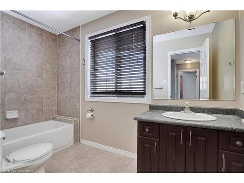 136 Haskell Road, Cambridge, ON - Indoor Photo Showing Bathroom