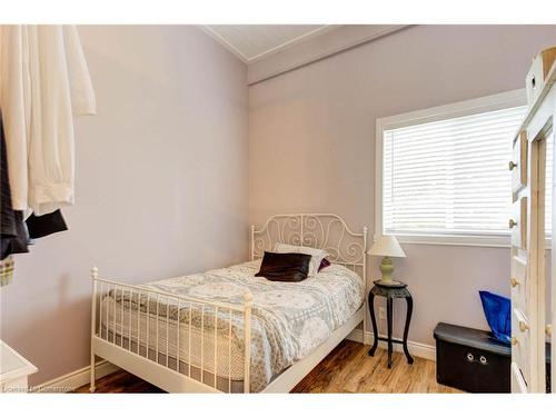 478278 3Rd Line, Melancthon, ON - Indoor Photo Showing Bedroom