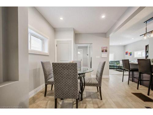 731 William Street, Cambridge, ON - Indoor Photo Showing Dining Room