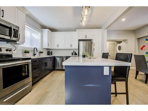 731 William Street, Cambridge, ON - Indoor Photo Showing Kitchen With Stainless Steel Kitchen With Upgraded Kitchen