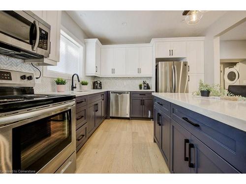 731 William Street, Cambridge, ON - Indoor Photo Showing Kitchen With Stainless Steel Kitchen With Upgraded Kitchen