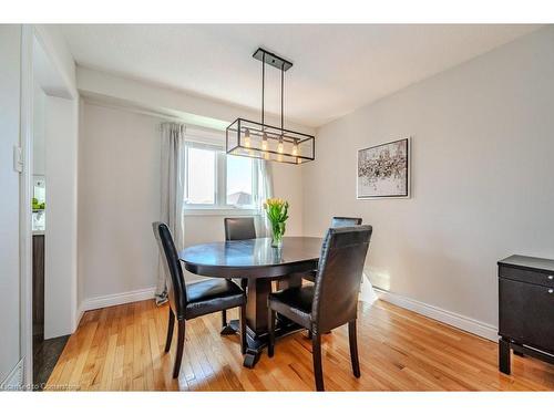 76 Drumlin Drive, Cambridge, ON - Indoor Photo Showing Dining Room