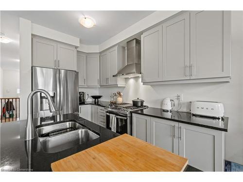 468 Equestrian Way, Cambridge, ON - Indoor Photo Showing Kitchen With Double Sink With Upgraded Kitchen