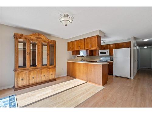 117 Melita Street, Ingersoll, ON - Indoor Photo Showing Kitchen