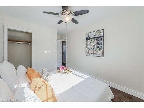 81 David Street, Cambridge, ON - Indoor Photo Showing Bedroom