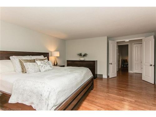 511 Oakvale Drive, Waterloo, ON - Indoor Photo Showing Bedroom