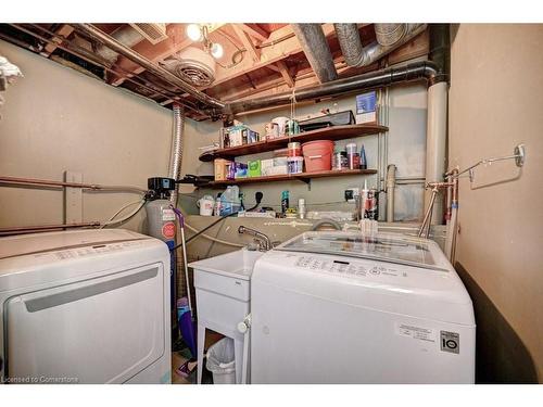 26-220 Salisbury Avenue, Cambridge, ON - Indoor Photo Showing Laundry Room