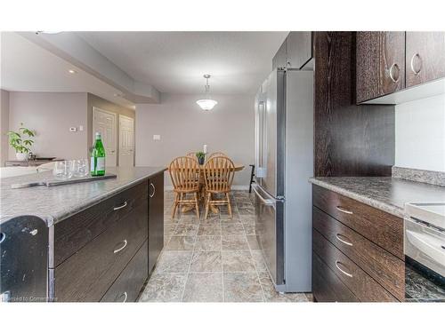 15 Captain Mccallum Drive, New Hamburg, ON - Indoor Photo Showing Kitchen