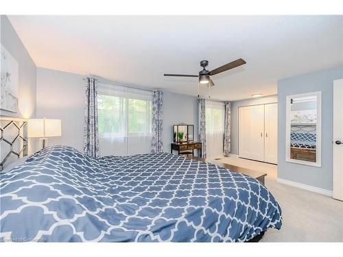 28-220 Salisbury Avenue, Cambridge, ON - Indoor Photo Showing Bedroom