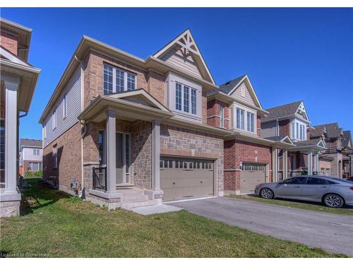 533 Beckview Crescent, Kitchener, ON - Outdoor With Facade