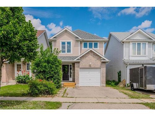 732 Angler Way, Waterloo, ON - Outdoor With Facade