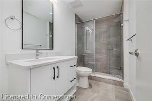 1203-741 King Street W, Kitchener, ON - Indoor Photo Showing Bathroom