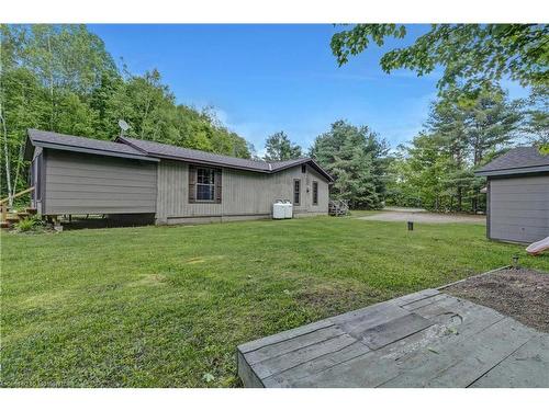 2815 Kawagama Lake Road, Dorset, ON - Outdoor