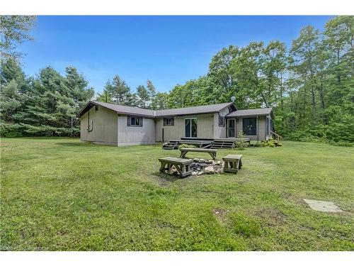 2815 Kawagama Lake Road, Dorset, ON - Outdoor