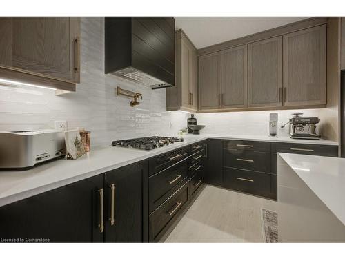 641 Wild Rye Street, Waterloo, ON - Indoor Photo Showing Kitchen With Upgraded Kitchen