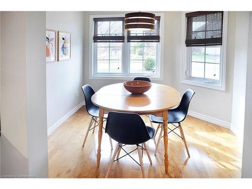 1 Robert Simone Way, Ayr, ON - Indoor Photo Showing Dining Room