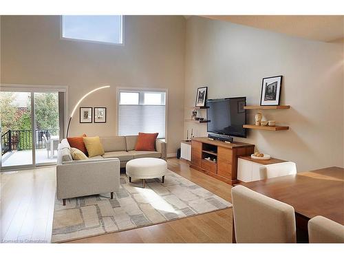 1 Robert Simone Way, Ayr, ON - Indoor Photo Showing Living Room