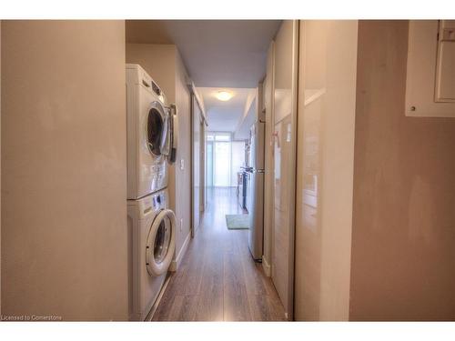 620-308 Lester Street, Waterloo, ON - Indoor Photo Showing Laundry Room