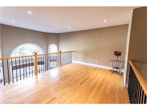 406 Rideau River Street, Waterloo, ON - Indoor Photo Showing Other Room