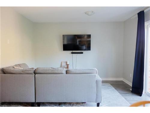 45 Ralston Drive, Guelph, ON - Indoor Photo Showing Living Room