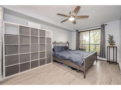 54-63 Conroy Crescent, Guelph, ON - Indoor Photo Showing Bedroom