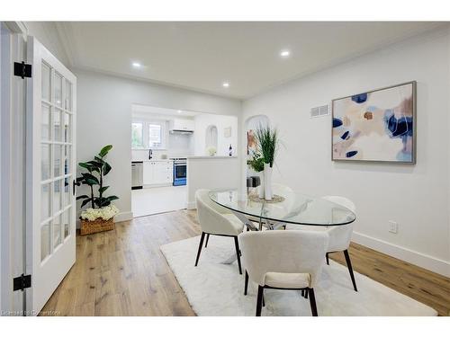 268 Cameron Street N, Kitchener, ON - Indoor Photo Showing Dining Room