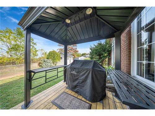 7 Woodland Drive, Cambridge, ON - Outdoor With Deck Patio Veranda With Exterior