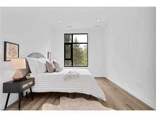 309-525 New Dundee Road, Kitchener, ON - Indoor Photo Showing Bedroom