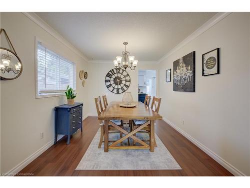 594 Burnett Avenue, Cambridge, ON - Indoor Photo Showing Dining Room