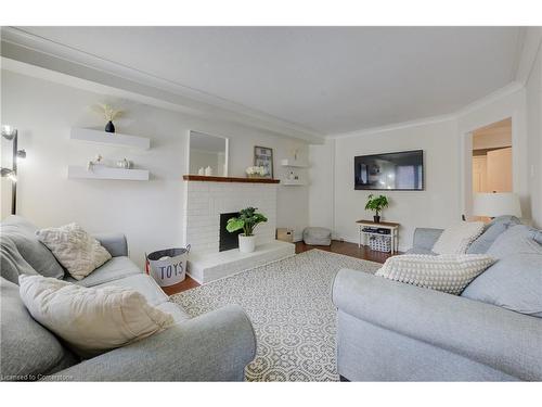 594 Burnett Avenue, Cambridge, ON - Indoor Photo Showing Living Room With Fireplace