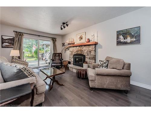 12 Jo Anne Crescent, Centre Wellington, ON - Indoor Photo Showing Living Room With Fireplace