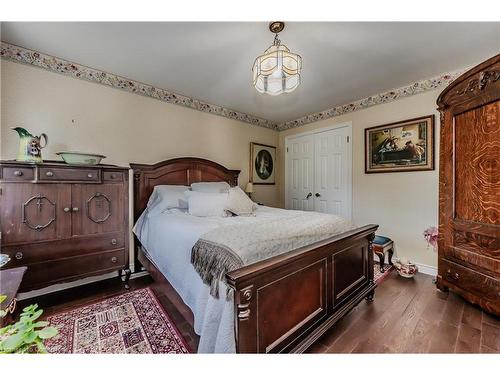 12 Jo Anne Crescent, Centre Wellington, ON - Indoor Photo Showing Bedroom