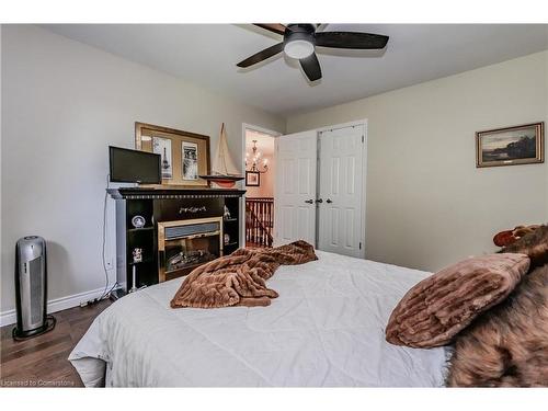 12 Jo Anne Crescent, Centre Wellington, ON - Indoor Photo Showing Bedroom