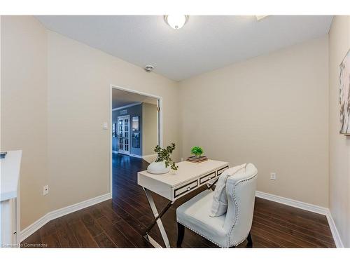 507-255 Keats Way, Waterloo, ON - Indoor