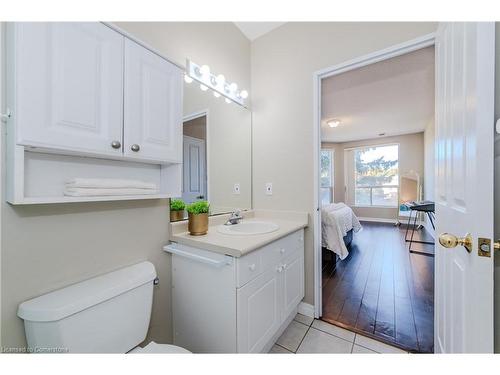 507-255 Keats Way, Waterloo, ON - Indoor Photo Showing Bathroom