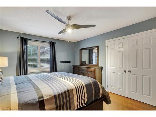 441 Woodrow Drive, Waterloo, ON - Indoor Photo Showing Bedroom