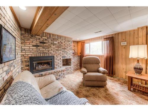 275 Ferndale Place, Waterloo, ON - Indoor Photo Showing Living Room With Fireplace