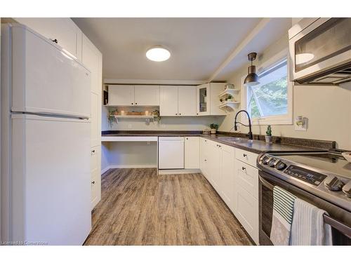 136 Princess Street, Rockwood, ON - Indoor Photo Showing Kitchen