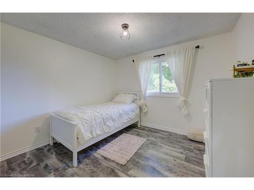 136 Princess Street, Rockwood, ON - Indoor Photo Showing Bedroom