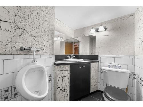 195-475 Bramalea Road, Brampton, ON - Indoor Photo Showing Bathroom