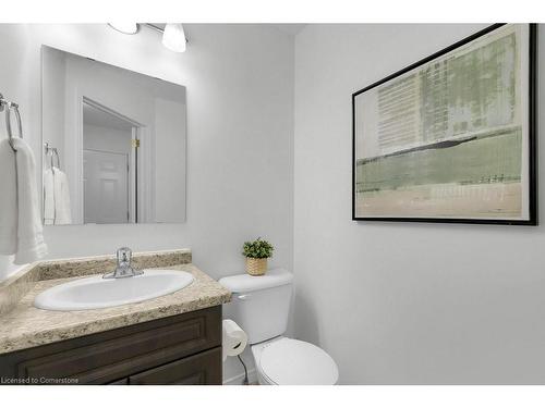 7-10 Fallowfield Drive, Kitchener, ON - Indoor Photo Showing Bathroom