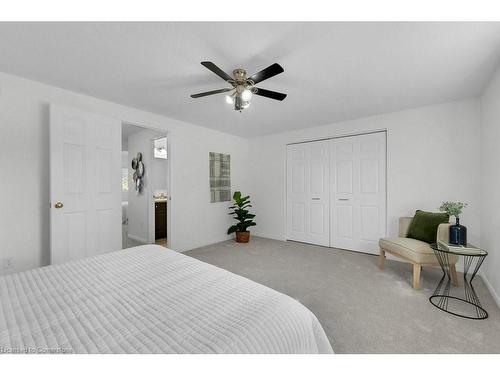 7-10 Fallowfield Drive, Kitchener, ON - Indoor Photo Showing Bedroom